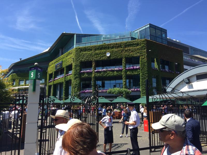 Tennis2.jpg Tennis2.jpg